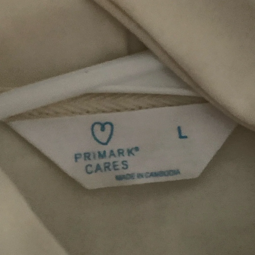 Custom “No Handouts” Hoodie - Picture 3 of 3